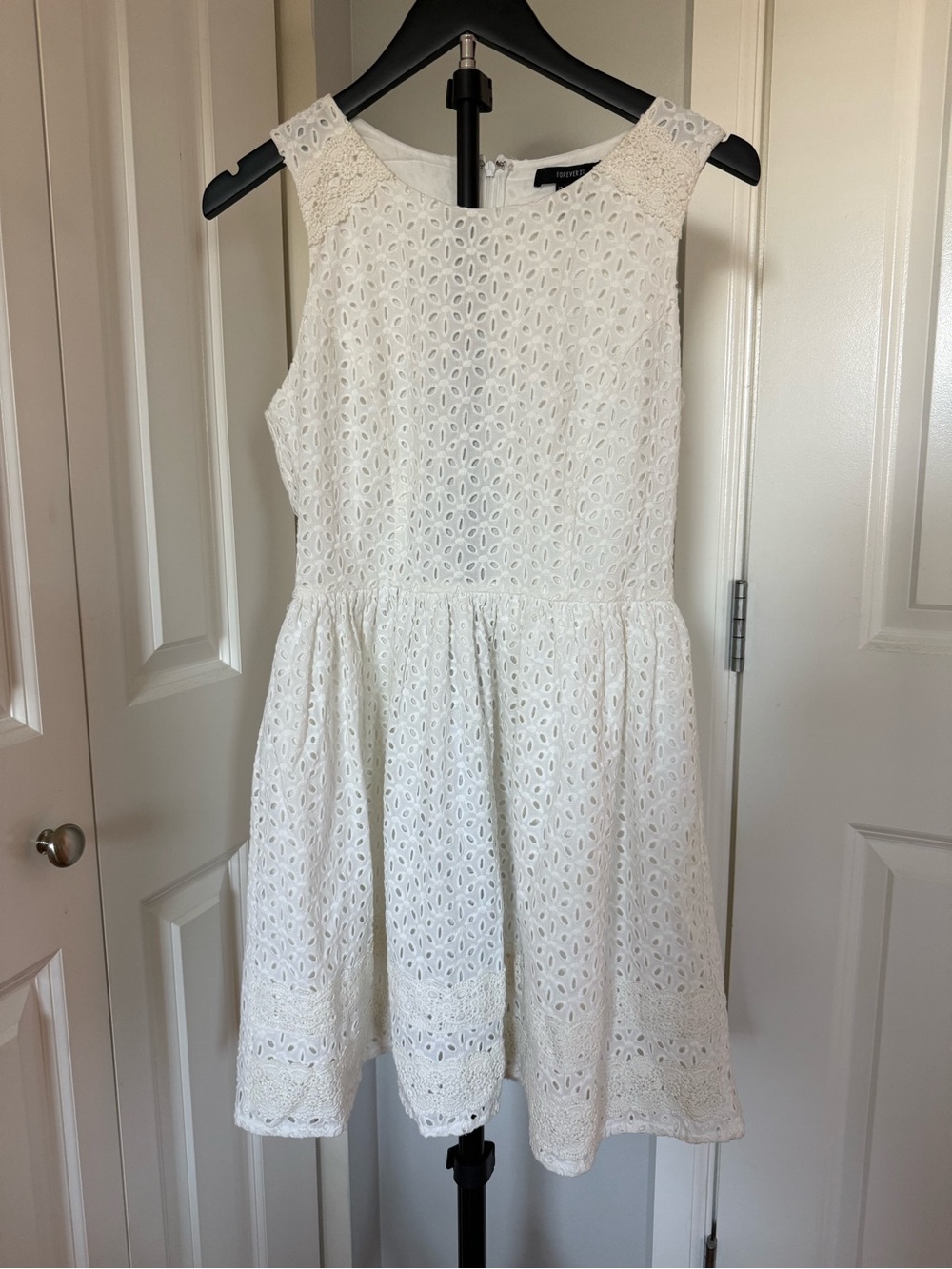 Forever 21 White Eyelet A-Line Dress